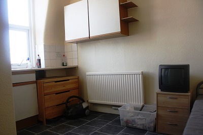 Spacious studio flat to let in Haringey, London N4. 